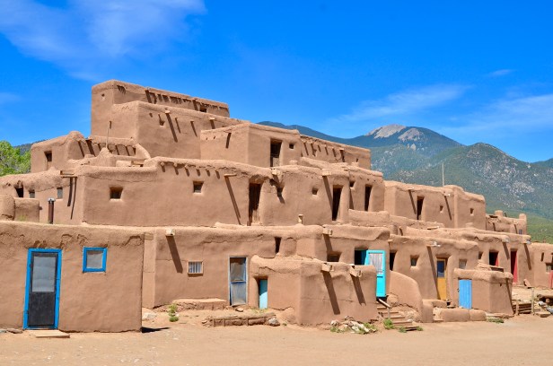 taos